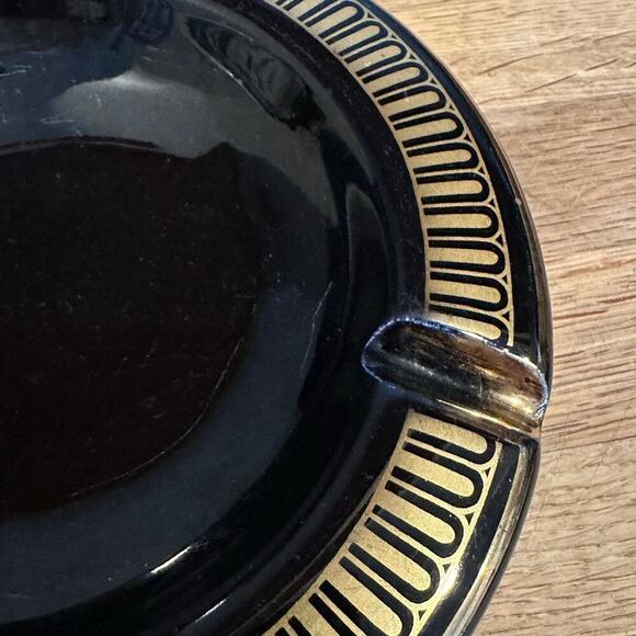 I. Spyropoulos Black & Gold Hand Made in Greece Ashtray - Picture 2 of 8